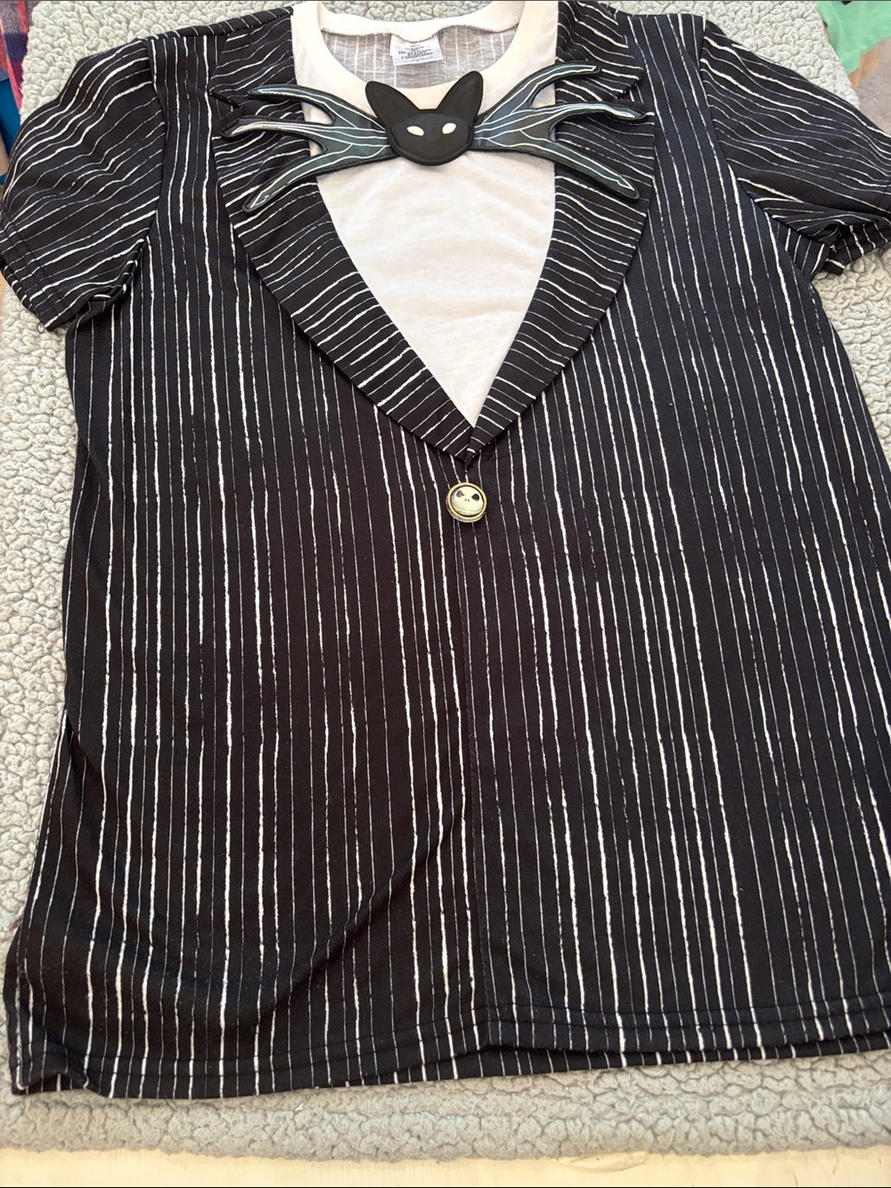 The Nightmare before Christmas Black Pinstripe Short-Sleeve shirt